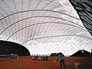 Bratislava - Herstellung und Montage der Vier-Hüllenhalle, Tennisbelag